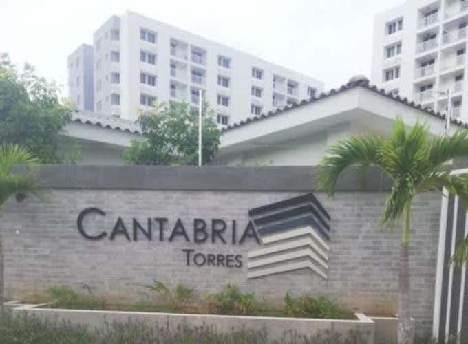 Venta de Apartamento en PH Torres de Cantabria, Las Acacias 