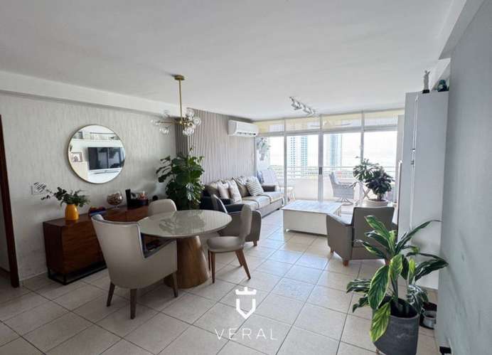 Venta de apartamento con vista al mar en Costa del Este - PH Vertikal (BO)