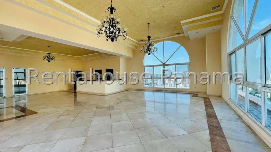 Apartamento en Alquiler en Avenida Balboa Mv