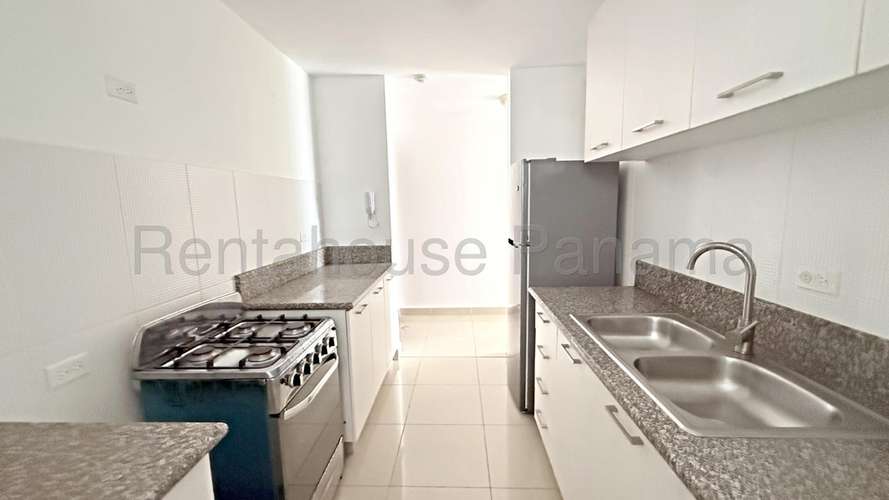 Apartamento en Venta en Hato Pintado SYH