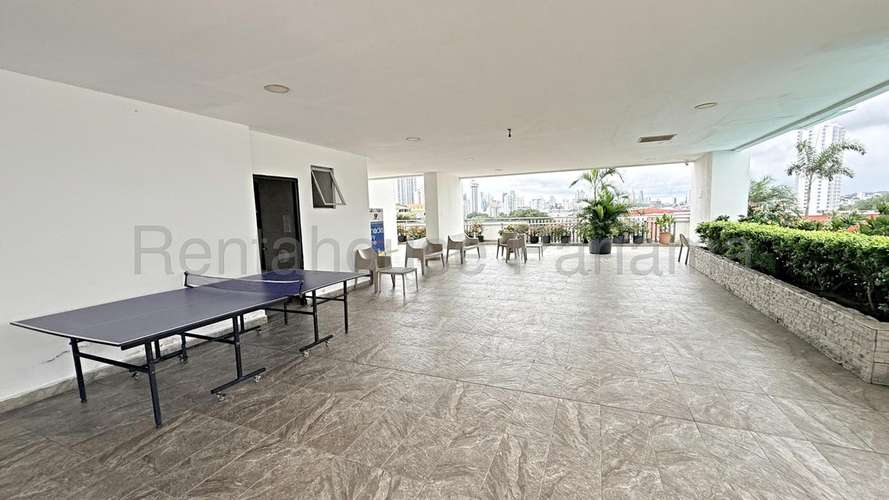 Apartamento en Venta en Hato Pintado SYH