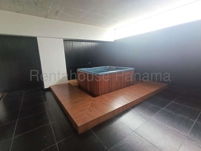 Apartamento en Alquiler en Avenida Balboa Mv