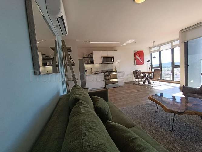 Se Alquila Apartamento en Casco Antiguo VLU27-3193