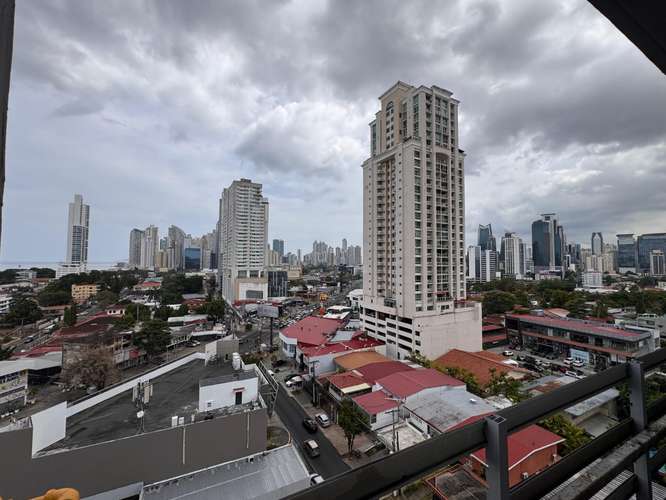 San Francisco 67. 135mts 2r 2b cbe 2est $205,000.00