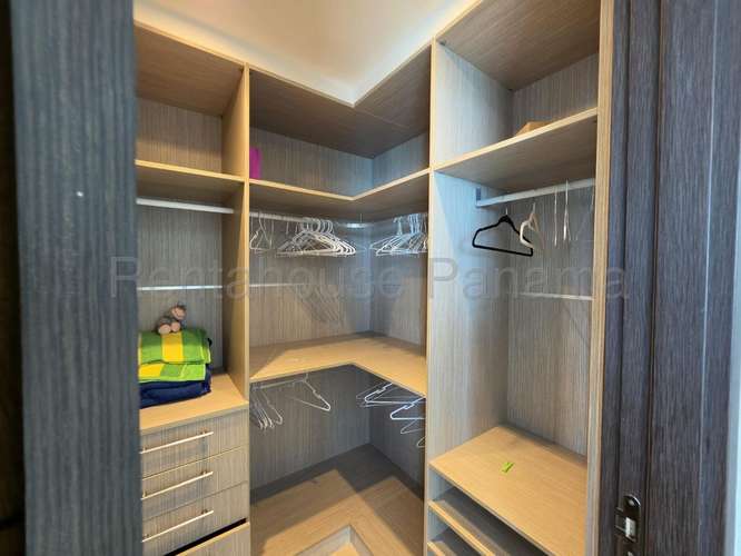 Alquilo Apartamento en Punta Pacifica LC27-3346