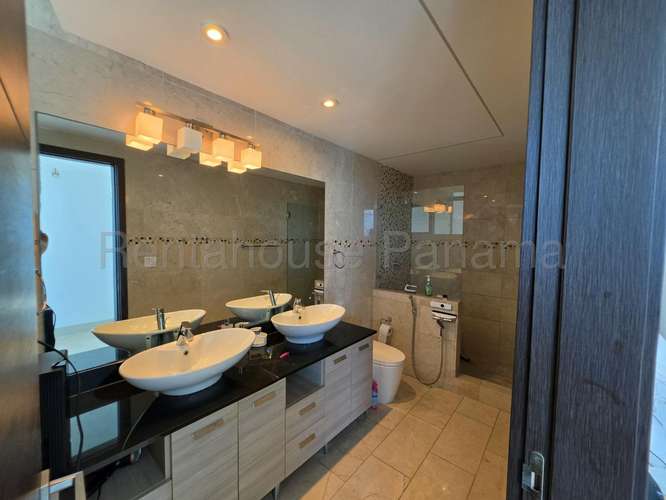 Alquilo Apartamento en Punta Pacifica LC27-3346