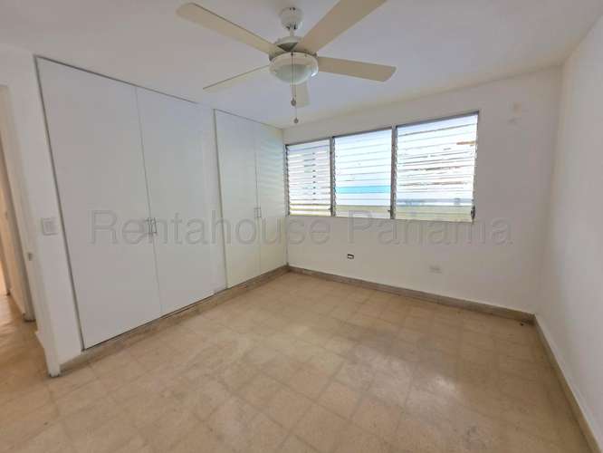 Vendo Apartamento en El Cangrejo LC27-3315