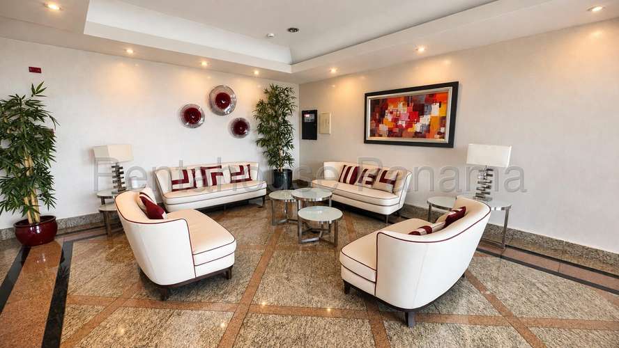 Vendo Apartamento en Avenida Balboa LC27-3336