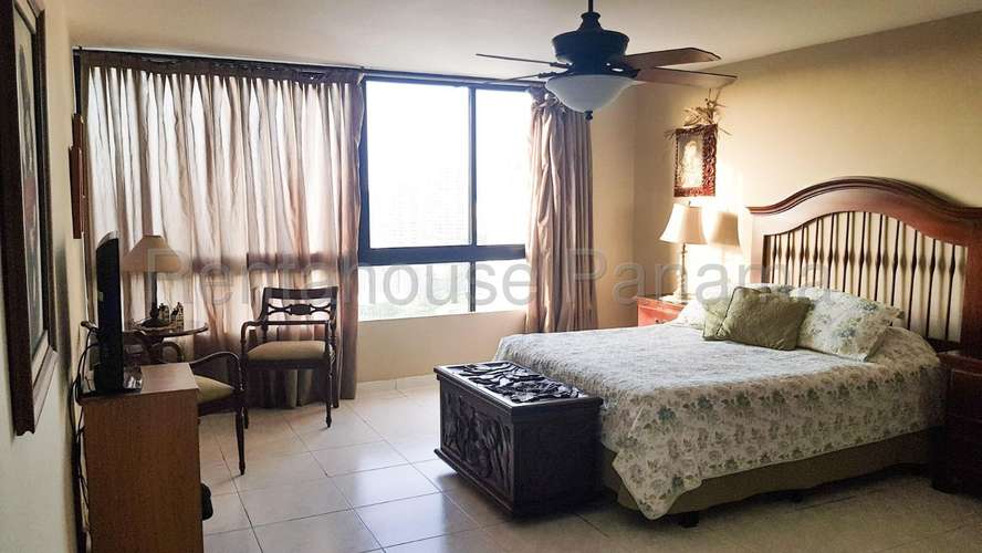 Vendo Apartamento en El Cangrejo LC27-3347