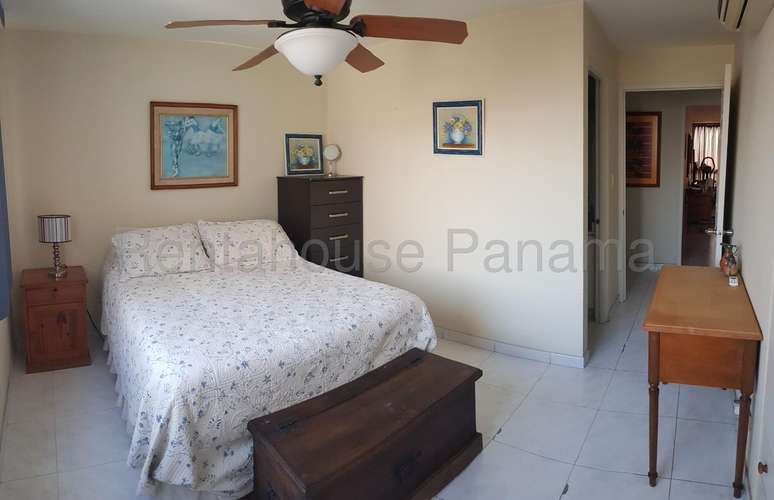 Vendo Apartamento en El Cangrejo LC27-3347