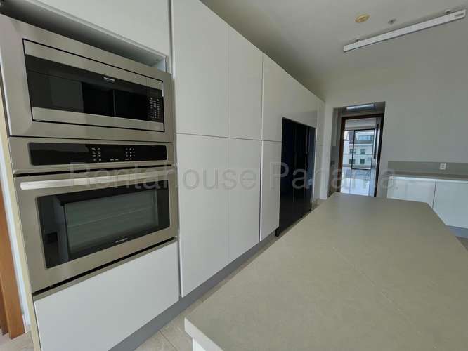 Venta de Apartamento en Santa Maria 27-264MJC