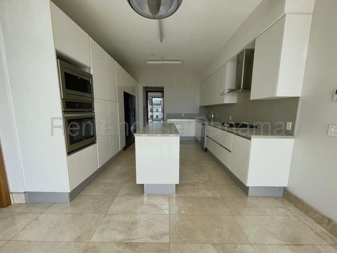 Venta de Apartamento en Santa Maria 27-264MJC