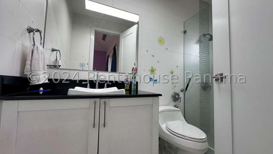 Alquiler de Casa en Santa Maria 26-4777MJC