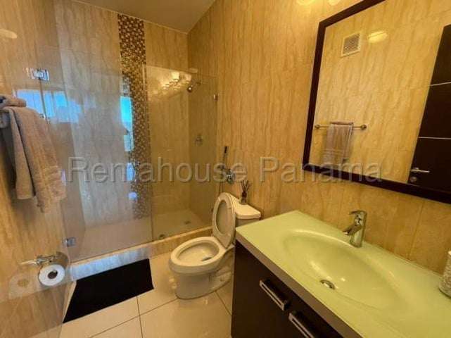 Apartamento amoblado en alquiler en Bella Vista 27MAM3291