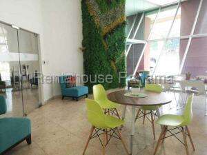 Apartamento en Alquiler en Carrasquilla 27jack3311
