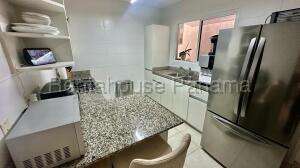 Casa en Alquiler en Brisas del Golf 27jack3312
