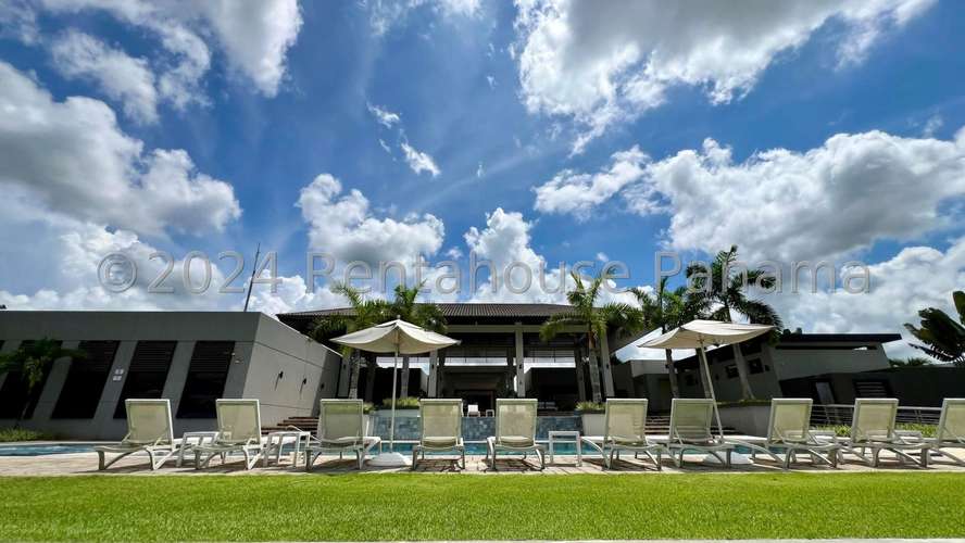 ALQUILO Casa en Ph AVENTURA en Paseo del Norte Brisas del Golf. 157M2 MAG