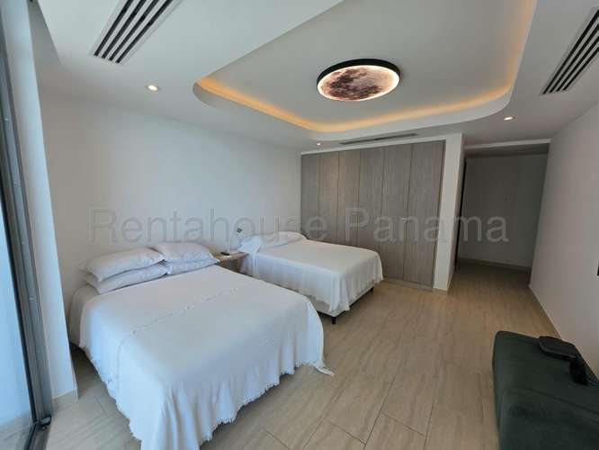 Alquiler de apartamento amobladoo en Ph Grand Towers 27MVCH3346