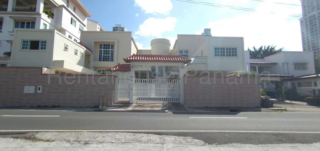 Alquiler de Casa Comercial en San Francisco 25LGG7670