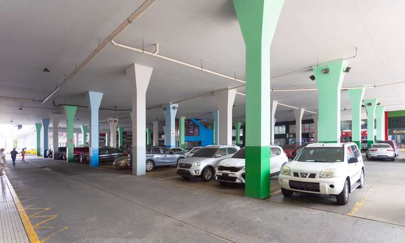Alquiler de local comercial o bodega en Chanis – Plaza Ágora - Imagen 9
