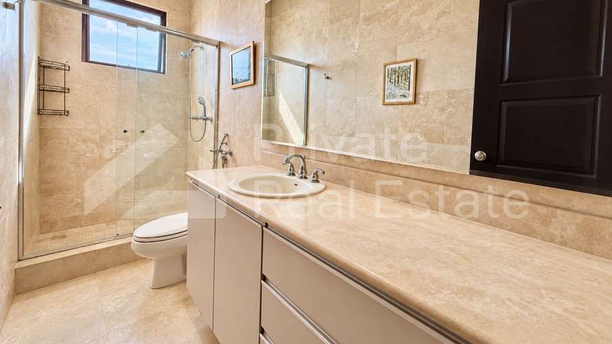 Casa unifamiliar de 4 dormitorios en Costa del Este, Toscana - Imagen 20