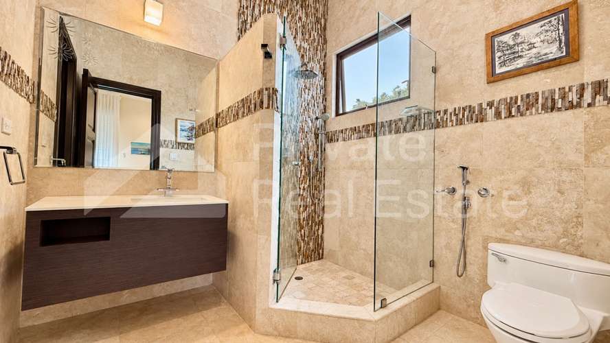 Casa unifamiliar de 4 dormitorios en Costa del Este, Toscana - Imagen 18