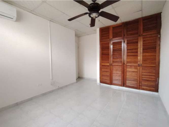 SE VENDE CASA EN VILLA LUCRE