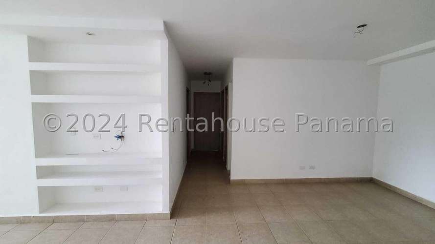 Venta de Apartamento en Costa del Este, Ubicacion Privilegiada 24LGG7346