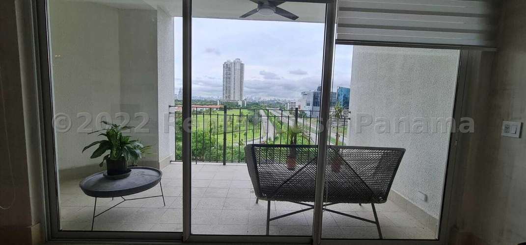Venta de Apartamento Amoblado Santa Maria, PH Exclusivo The Reserve 22LGG9904