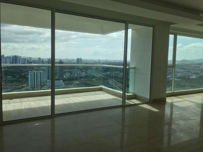 Venta de Apartamento en Santa Maria, PH de Lujo 26LGG9171