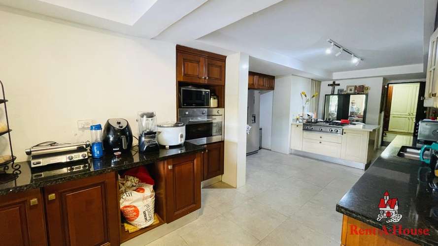 Venta de Exclusiva Casa en Costa del Este 24LGG8151