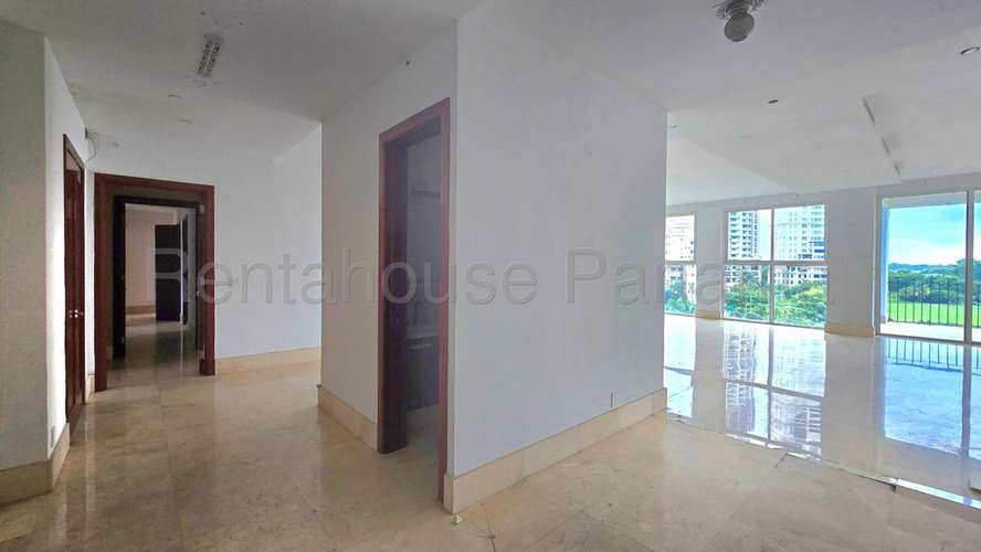Venta de Apartamento en Santa Maria, PH The Reserve 27LGG2098