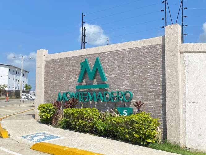 Se alquila casa en Ph montemadero 5 (modelo Castilla) - Imagen 3