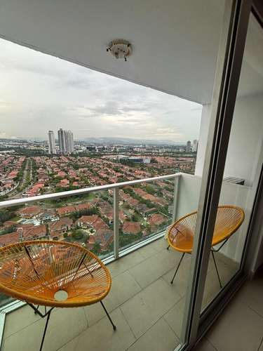 Latitude Costa del Este 220m² Ganga $475K