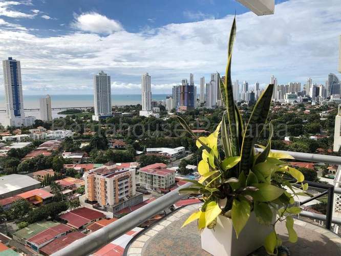 APARTAMENTO AMOBLADO EN PARQUE LEFEVRE KS 