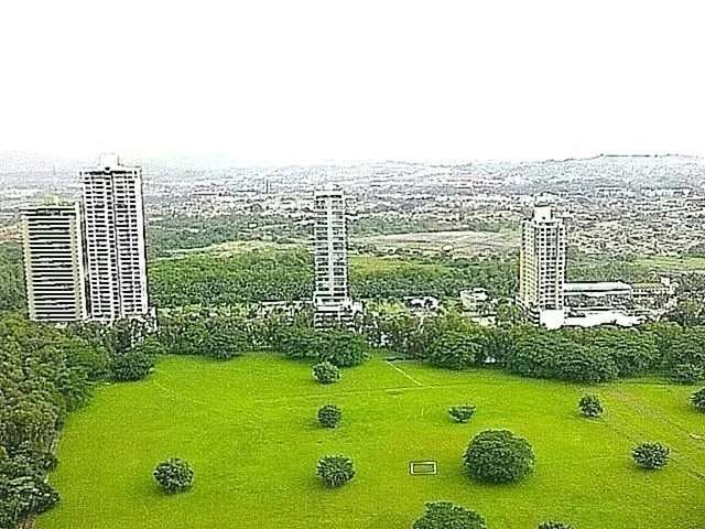 Venta P.H. Titanium Vista al Parque CDE