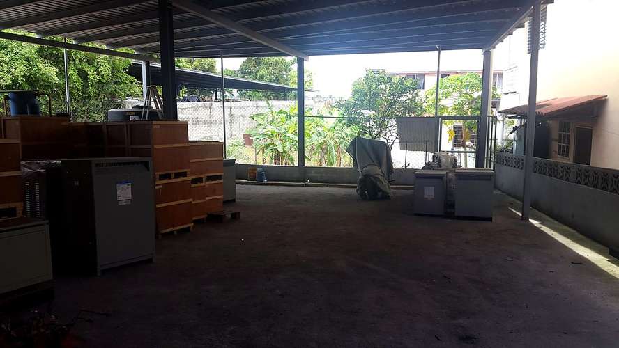 Venta Casa Comercial 707 m2 con Galera de 200 m2 y Acceso Independiente Juan Diaz - ALYC 24-1973