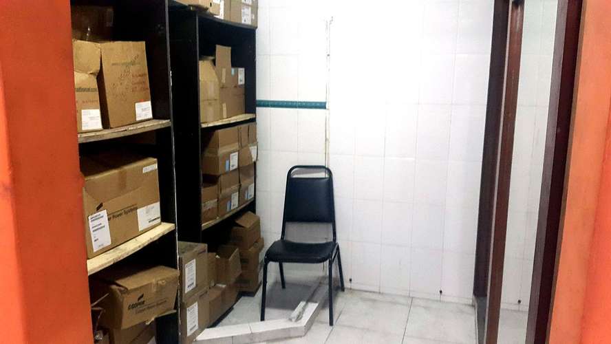 Venta Casa Comercial 707 m2 con Galera de 200 m2 y Acceso Independiente Juan Diaz - ALYC 24-1973