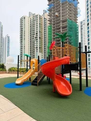 Exclusivo Apto de 202m² en Parque del Mar, Costa del Este con Vista al Parque