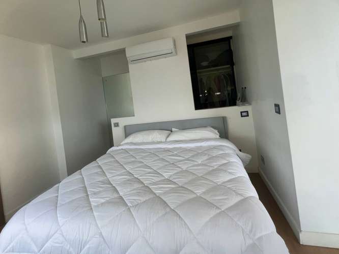 Apartamento Amoblado en Piso Alto con Vista al Mar - Imagen 6