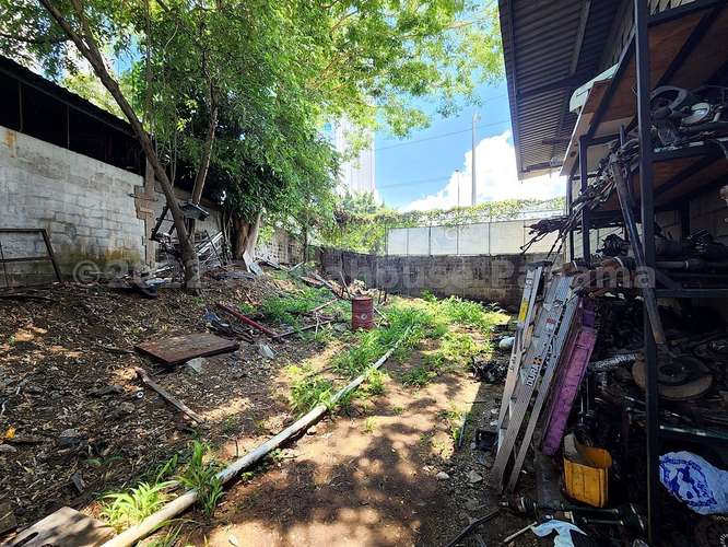 Venta Lote en Esquina 1,586 m2 con 2 Galeras y Oficinas Via Centenario Panama Viejo - ALYC 23-9024 - Imagen 19