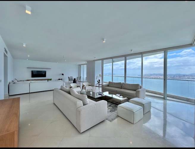 Se alquila apartamento amueblado en Paitilla | 500 m2 | 4 recámaras 