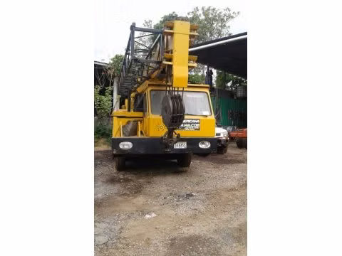 ALQUILER DE CAMIONES GRUAS TRANSPORTE DE CARGA Y IZAMIENTO