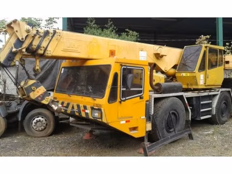 ALQUILER DE CAMIONES GRUAS TRANSPORTE DE CARGA Y IZAMIENTO