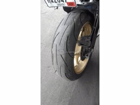 YAMAHA R6. 2009 HERMOZA NUNCA CHOCADA