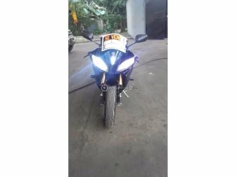 YAMAHA R6. 2009 HERMOZA NUNCA CHOCADA