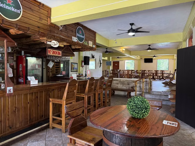 Bo. Cacao Alto, Local Comercial en Patillas