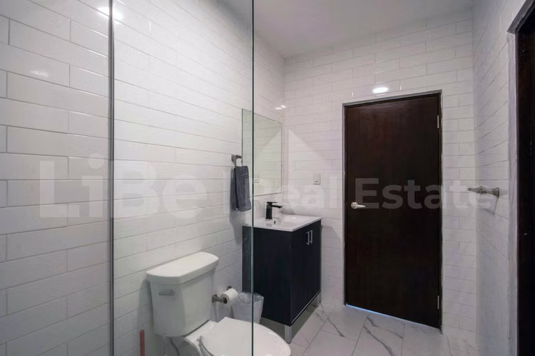 71 AV De Diego apt #301, San Juan, pr.