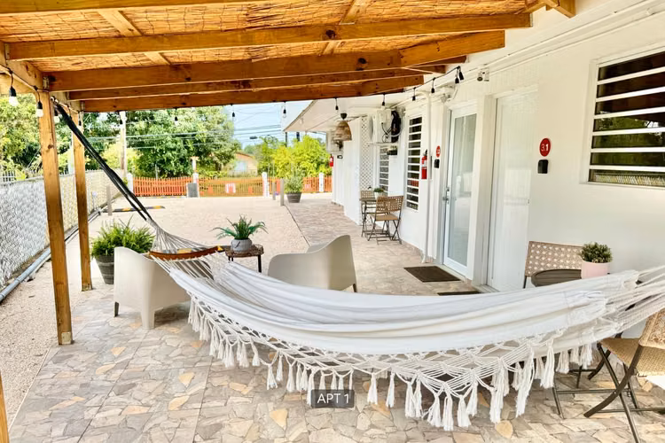 Bo. La Garita, Propiedad en Cabo Rojo
