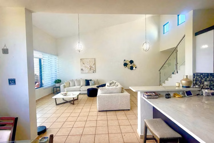 Cond. Palma Dorada, Apartamento en Vega Alta